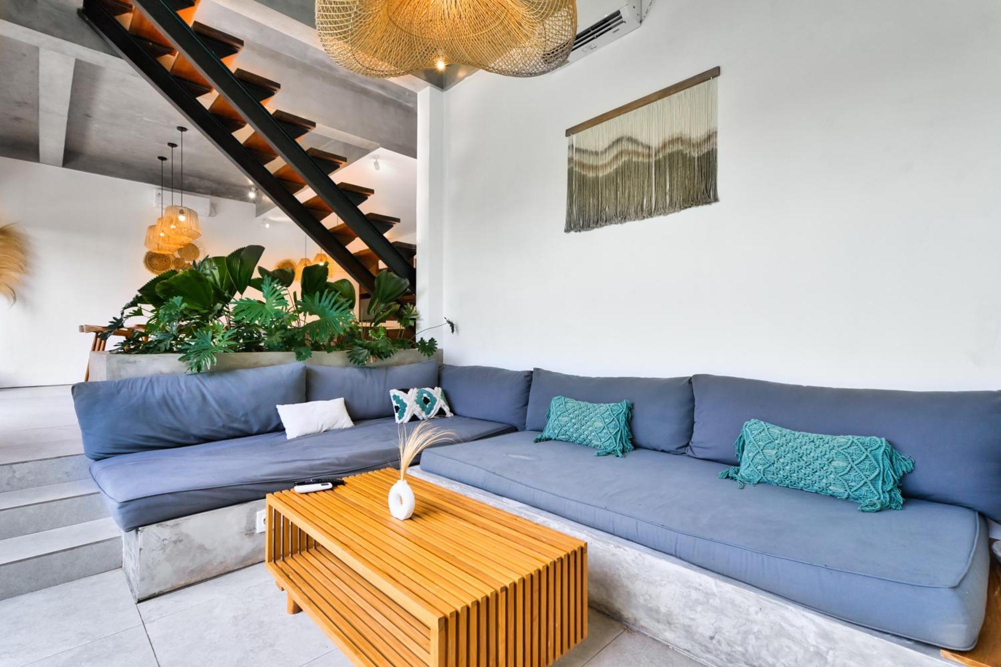 Octo 6 Villa By Betterplace Canggu Exterior foto